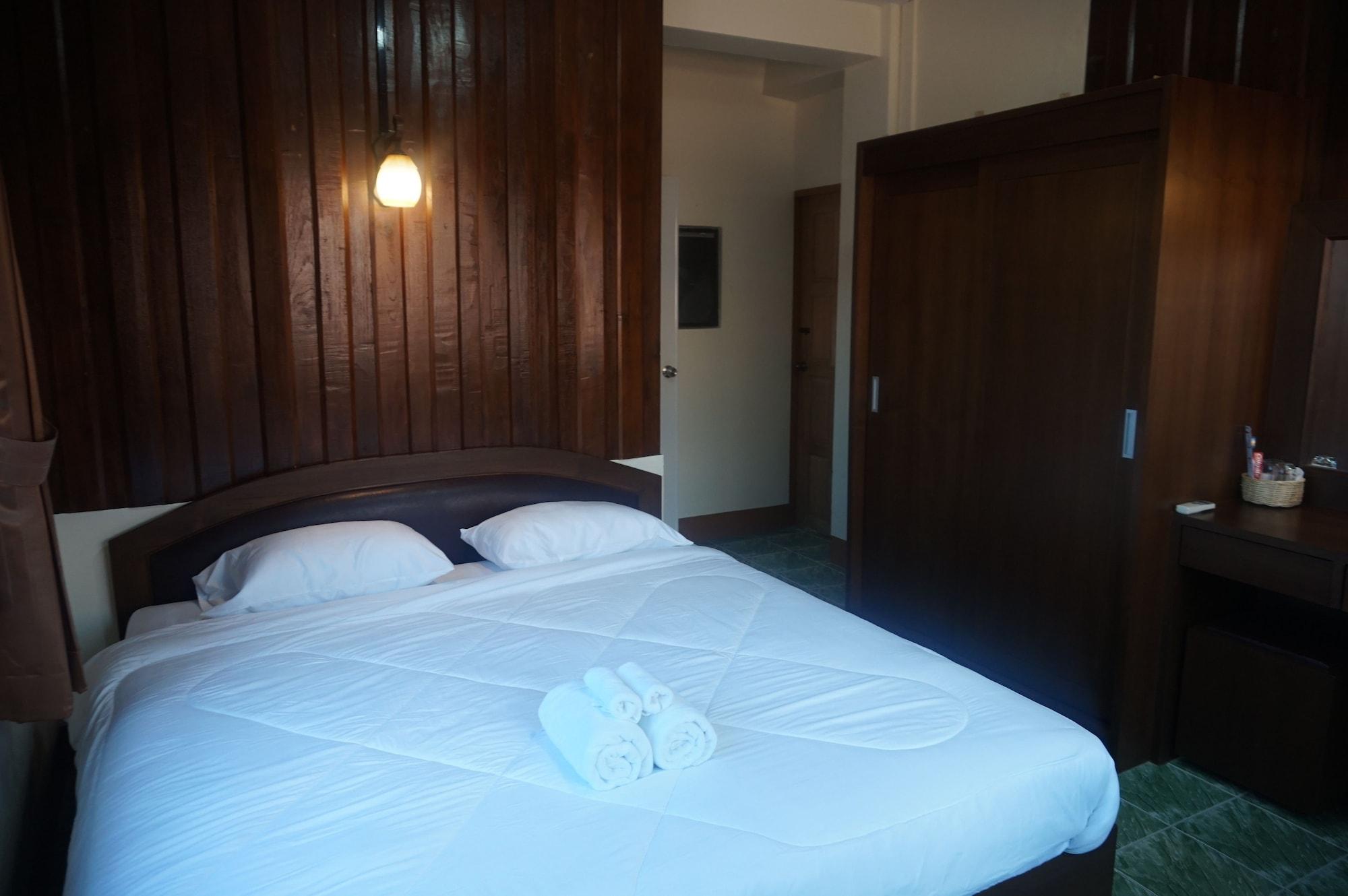 Phrasing Guesthouse Chiang Mai Exterior photo