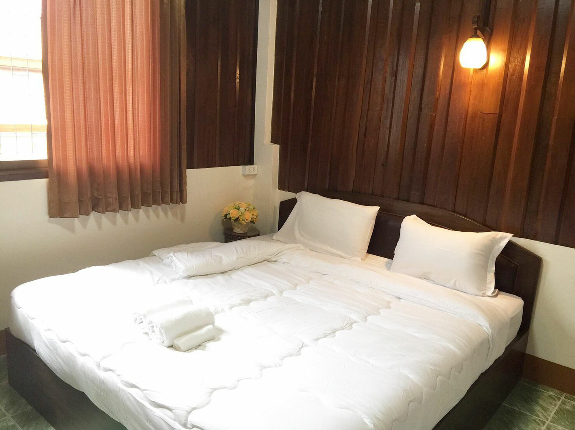 Phrasing Guesthouse Chiang Mai Exterior photo
